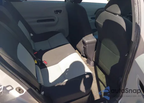 2012 Toyota Prius C Three из США, поврежденный, VIN JTDKDTB37C1519504